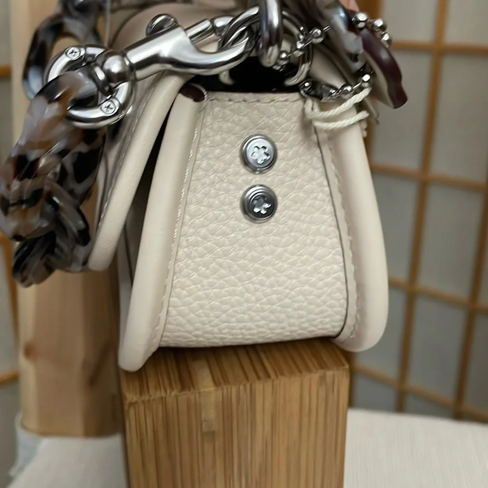 Coach Micro Wavy Dinky Bag In Coachtopia Leather / Cloud NWT - Picture 10 of 17